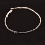 Tommy Round Bracelet