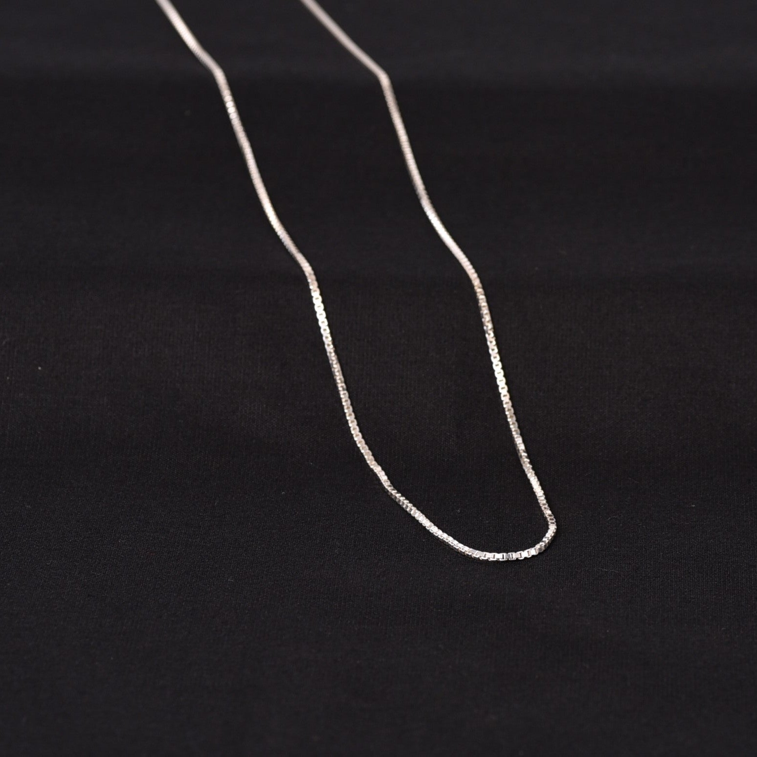 Thin Box Silver Chain 24"