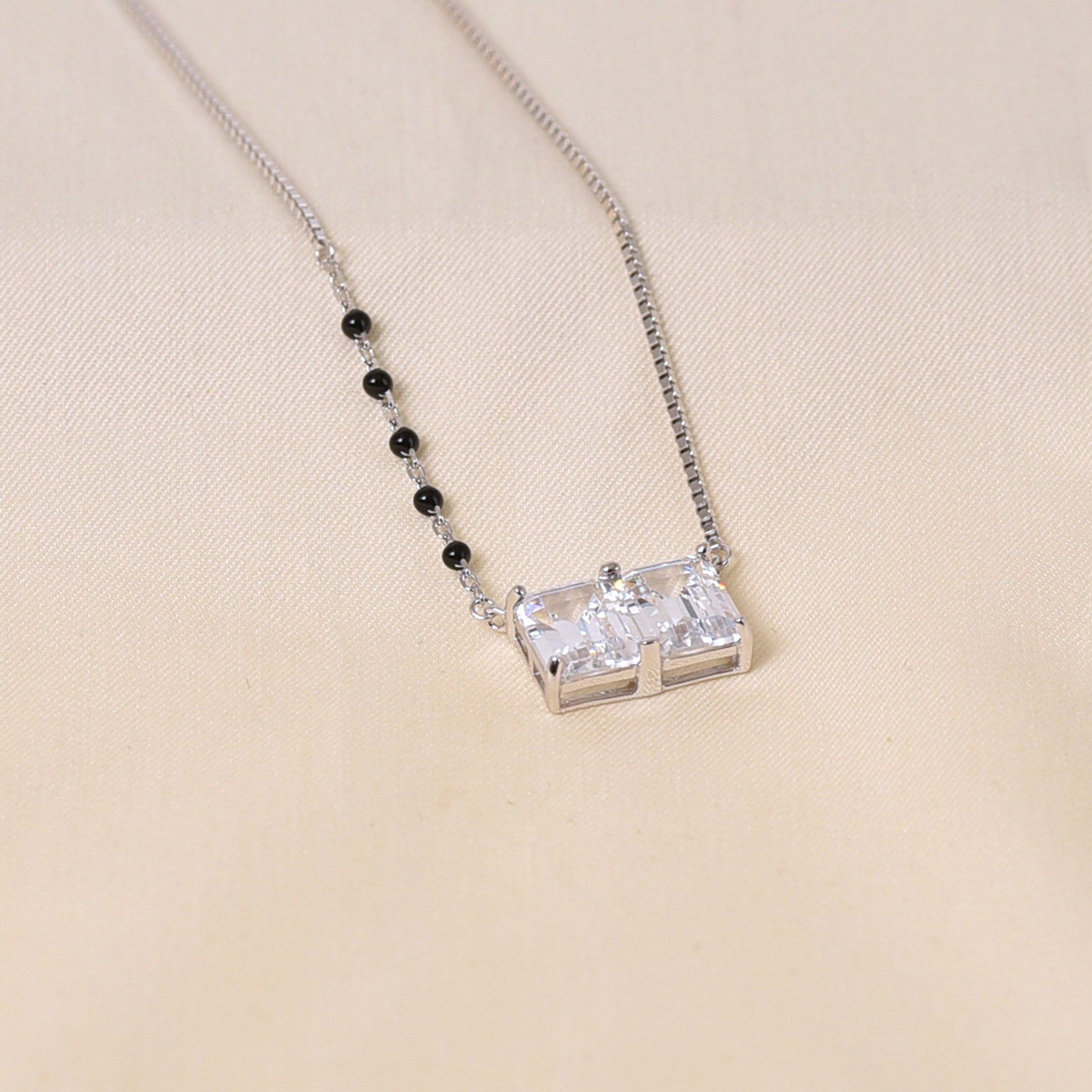 Silver Minimalistic Oblong Mangalsutra