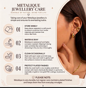 Metailque Leaf Pearl Earrings