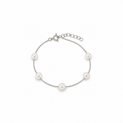 Silver Stylish Pearl Bracelet