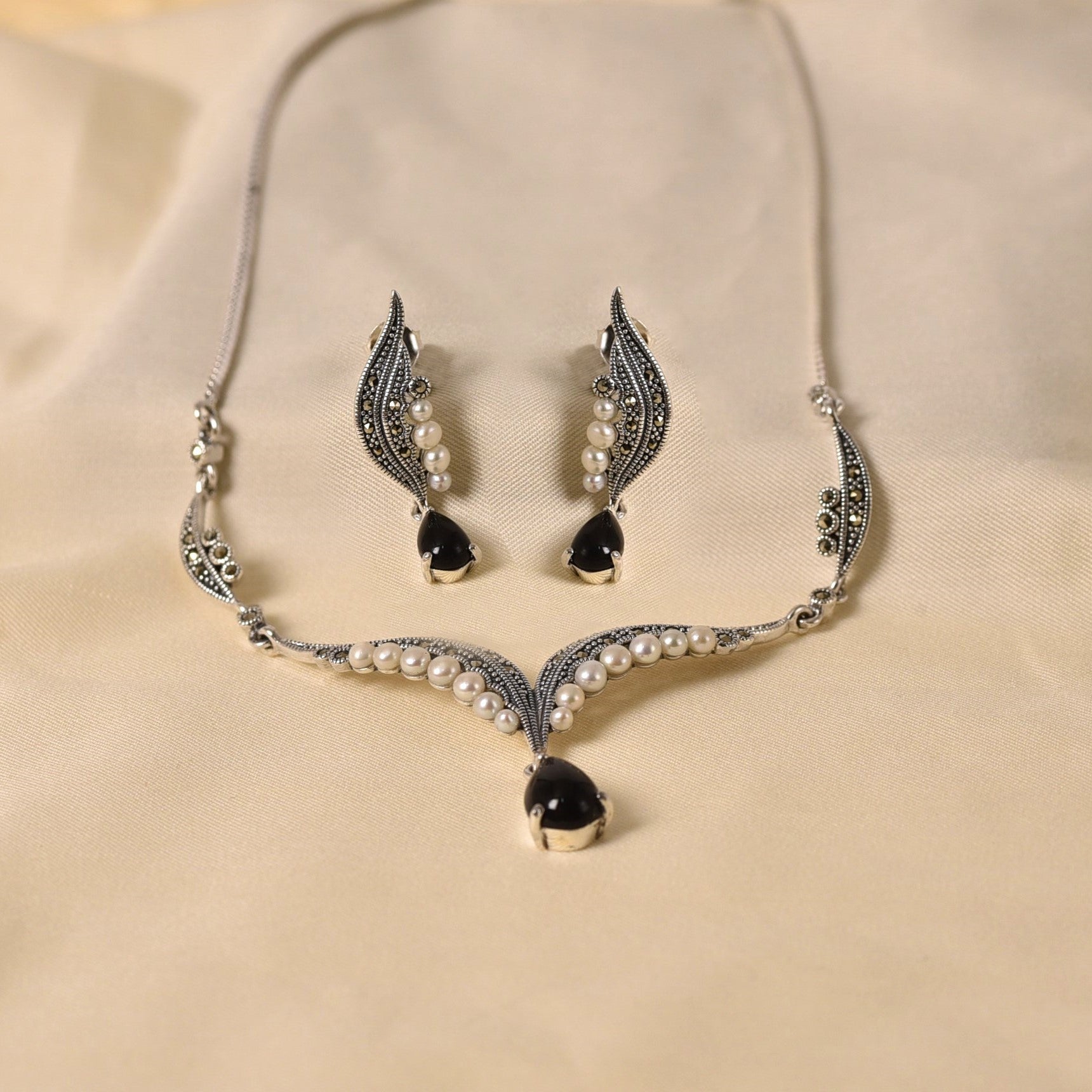 Navratri Necklace Set