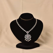 Sterling  Silver Query Pearl Haram - Pink