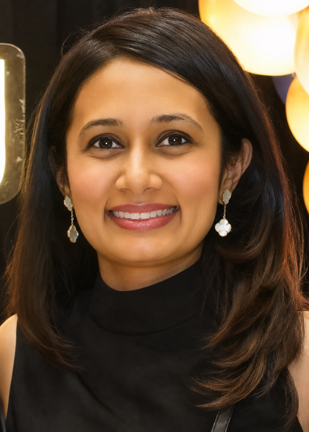 Niyomi_Shah.png
