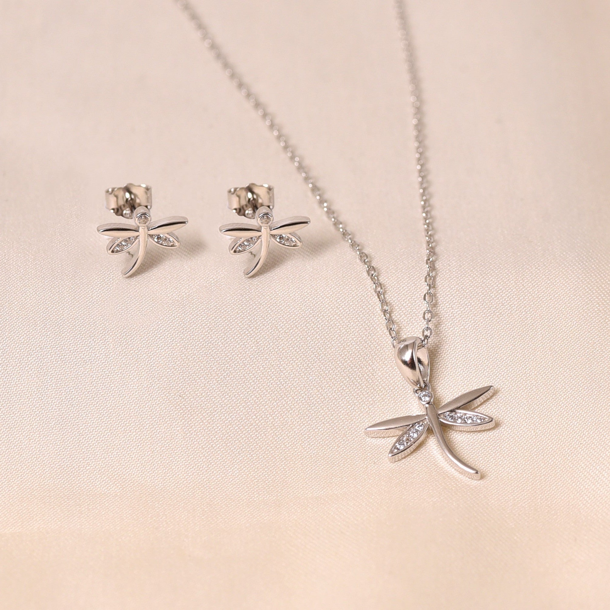 Silver Allen Pendant Set With Chain