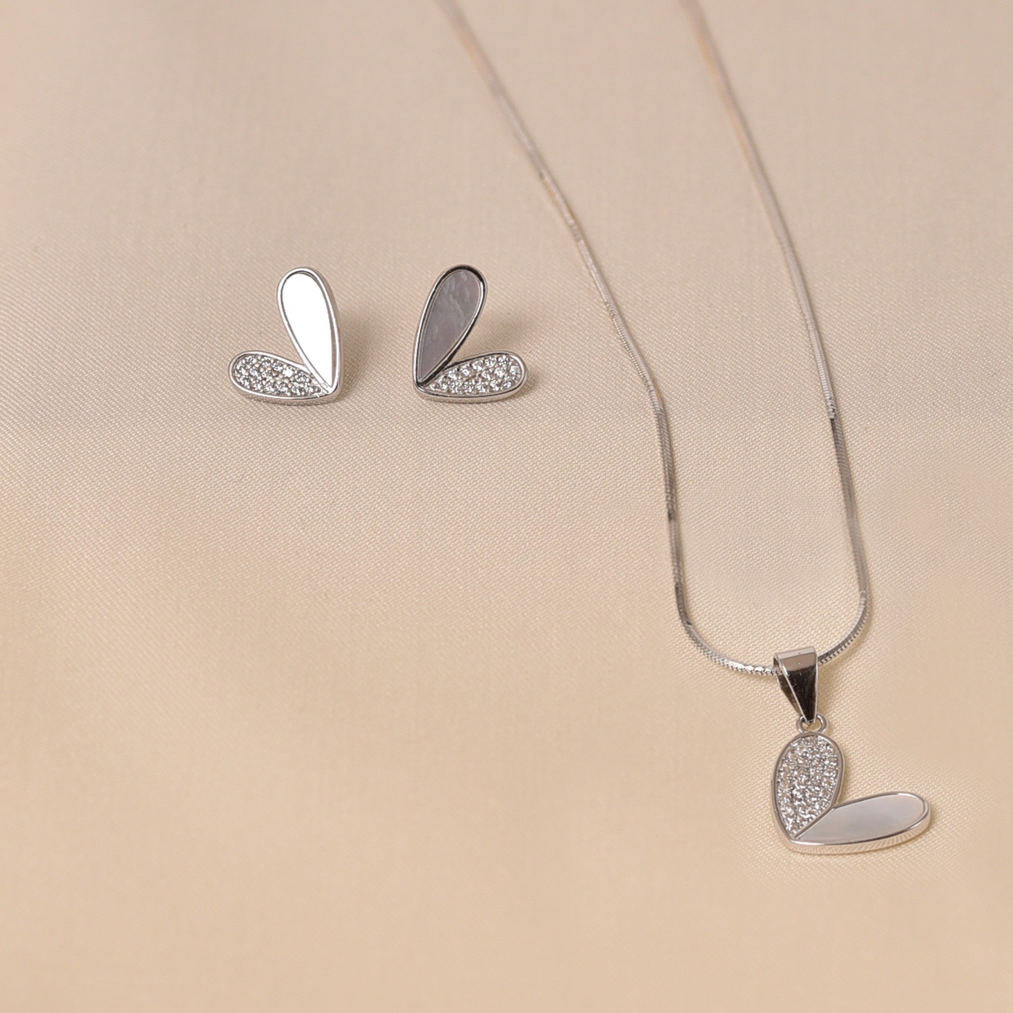 Heart MOP Pendant Set Without Chain