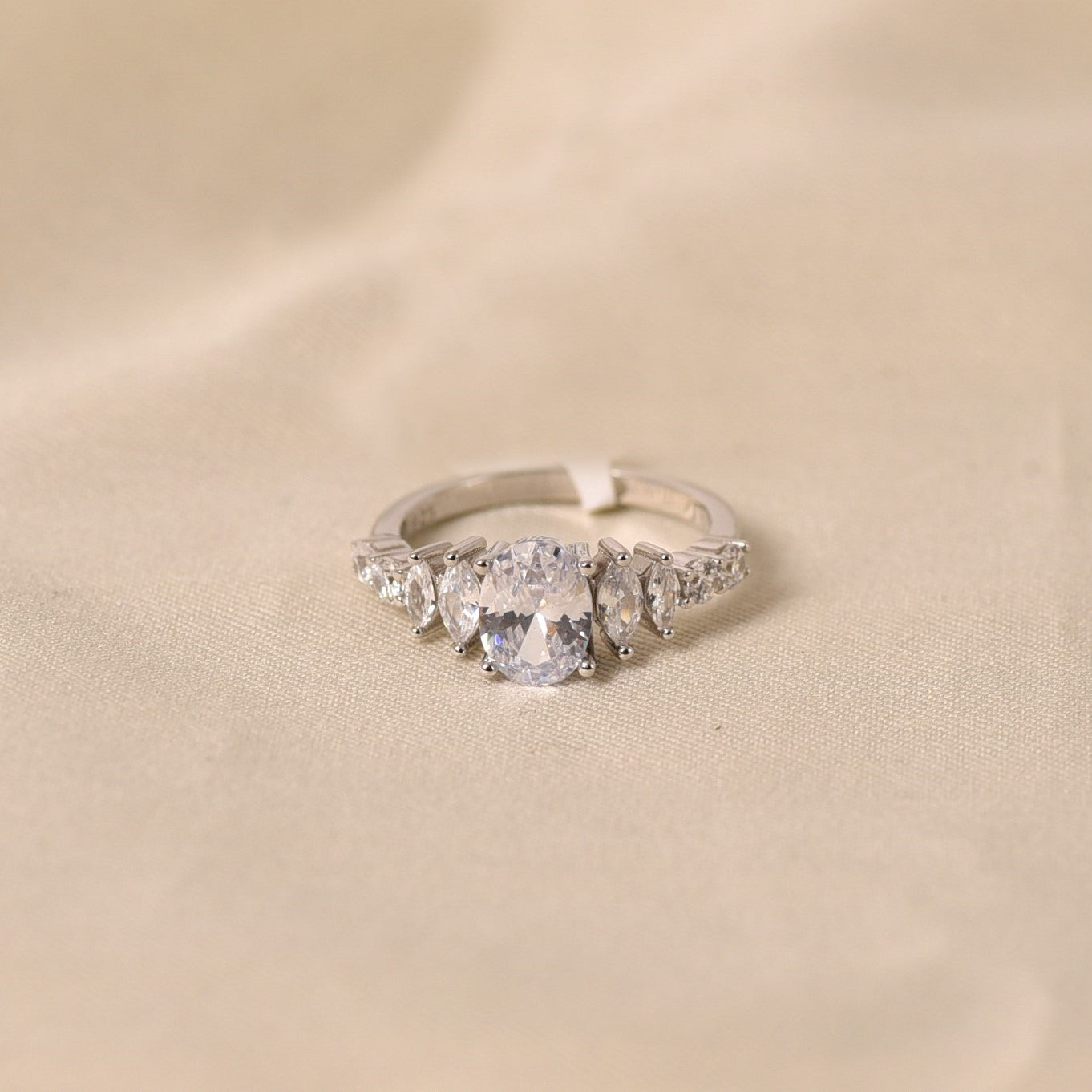 Diamond Dewdrop Ring