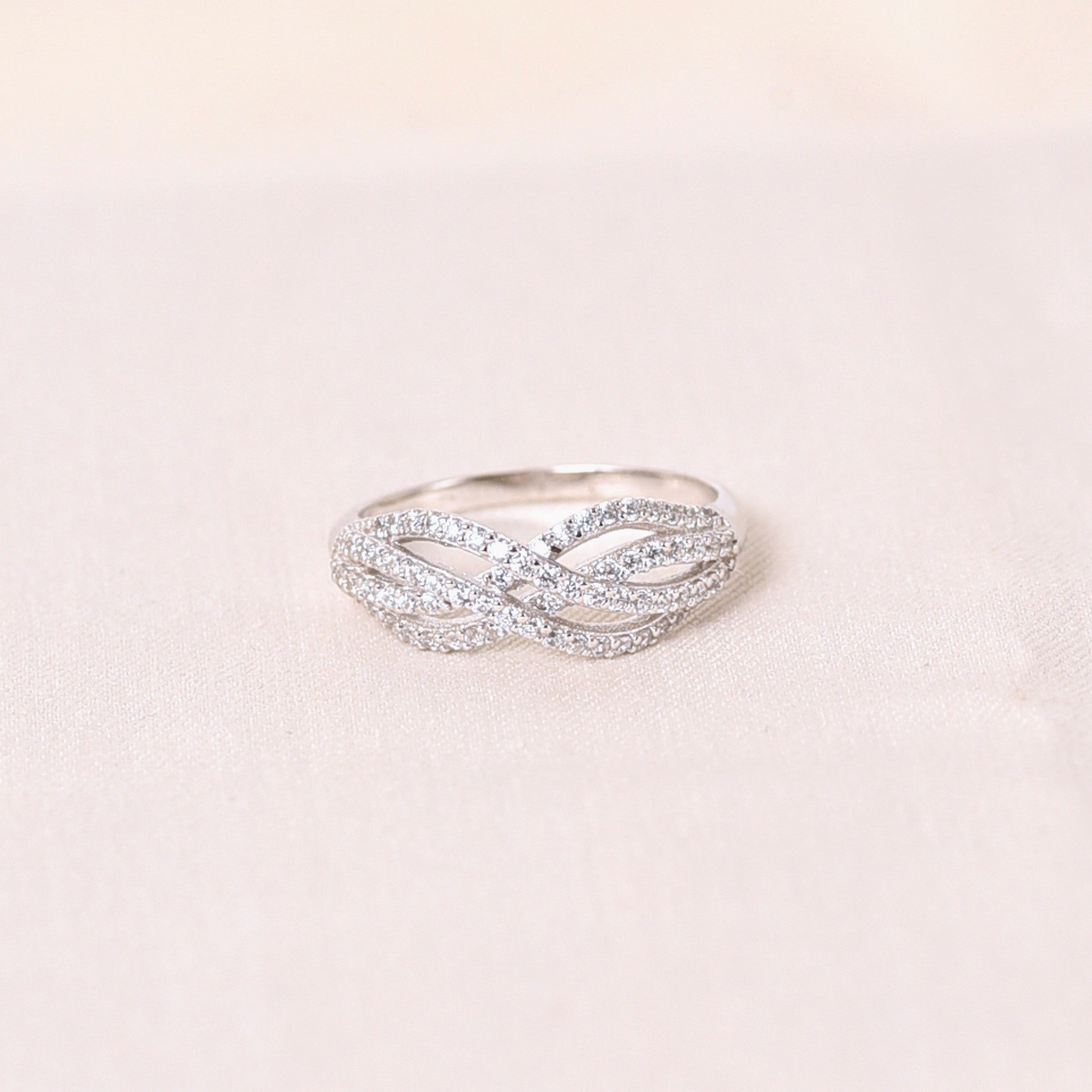 Regal Raidance Stone Ring