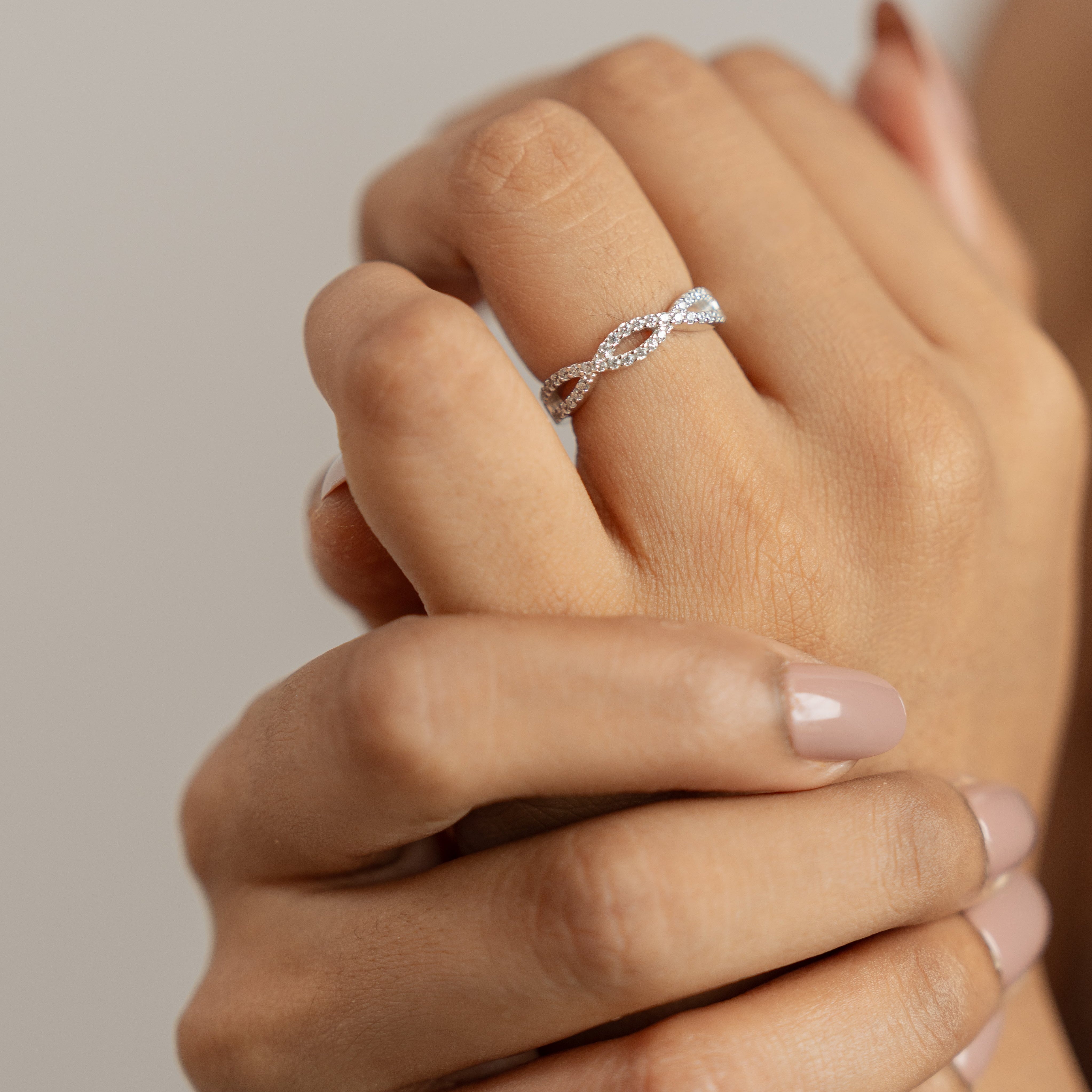 Continuous Infinity Ring