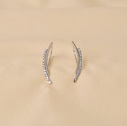 Elegant 925 Sterling silver cocktail  cuff earring with a diamonds