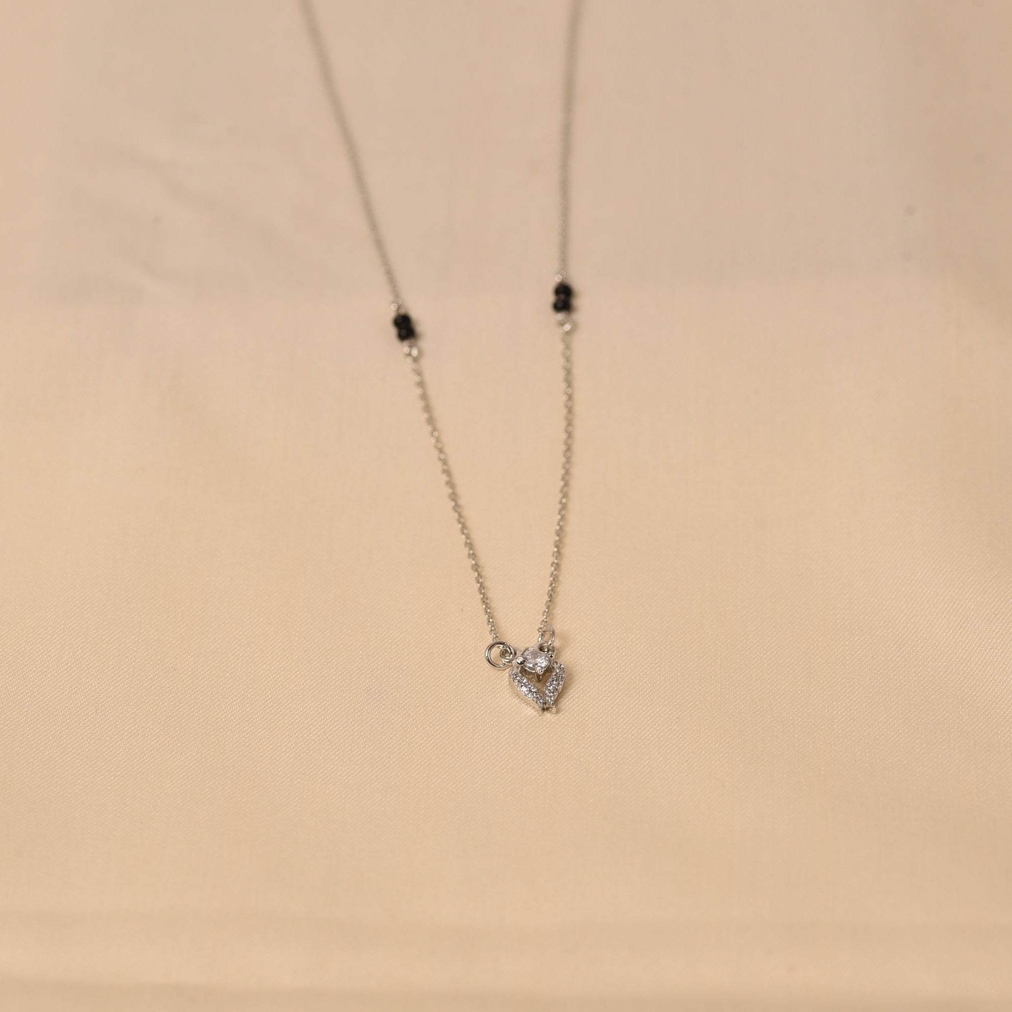 Modern Bride Mangalsutra by Elyta