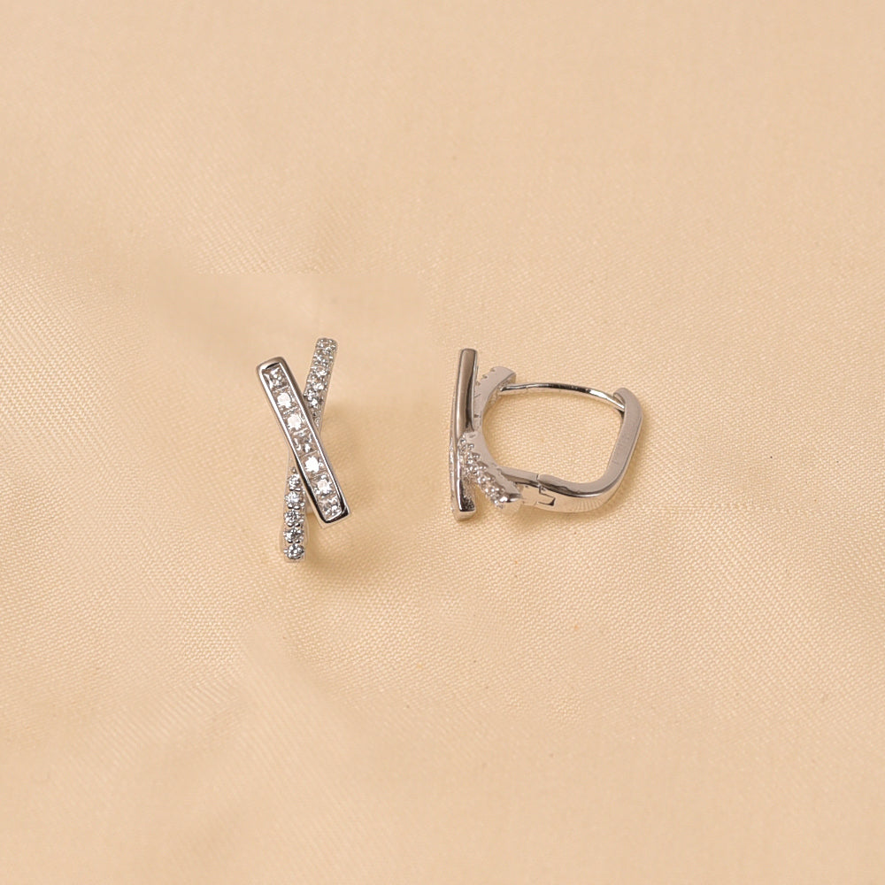 High-shine 925  Silver Hoop Earrings for modern look - Elyta