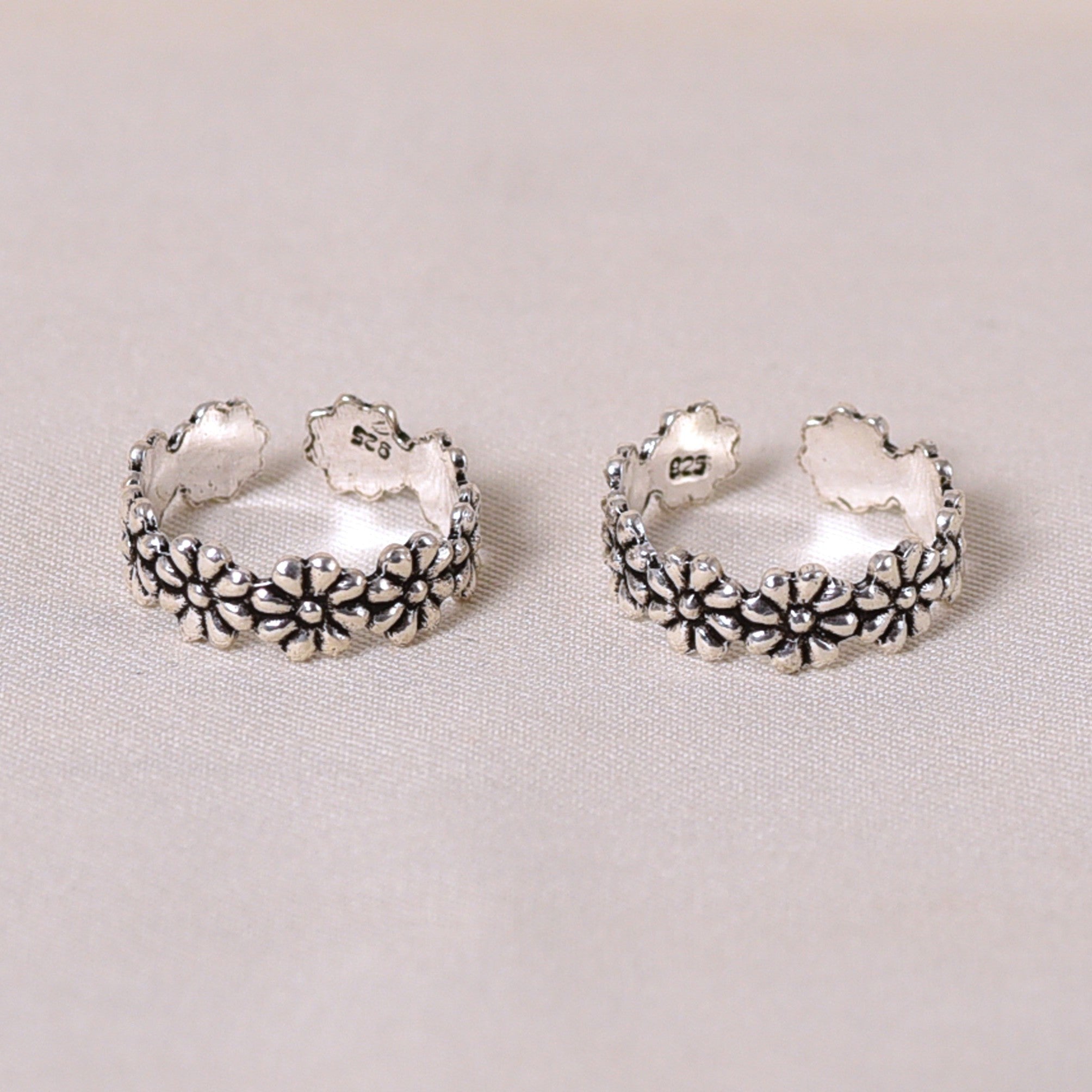 Multi Flower Toe Ring (Pair)