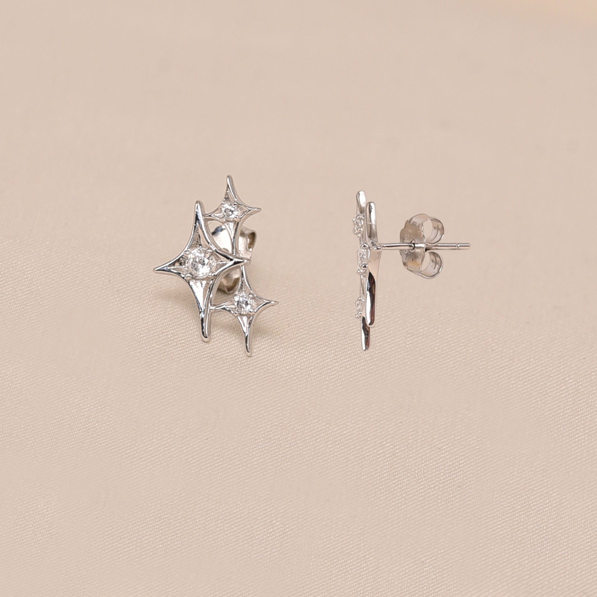 925 Sterling Silver Shining Diamond Stud Earring Causal Wear - Elyta